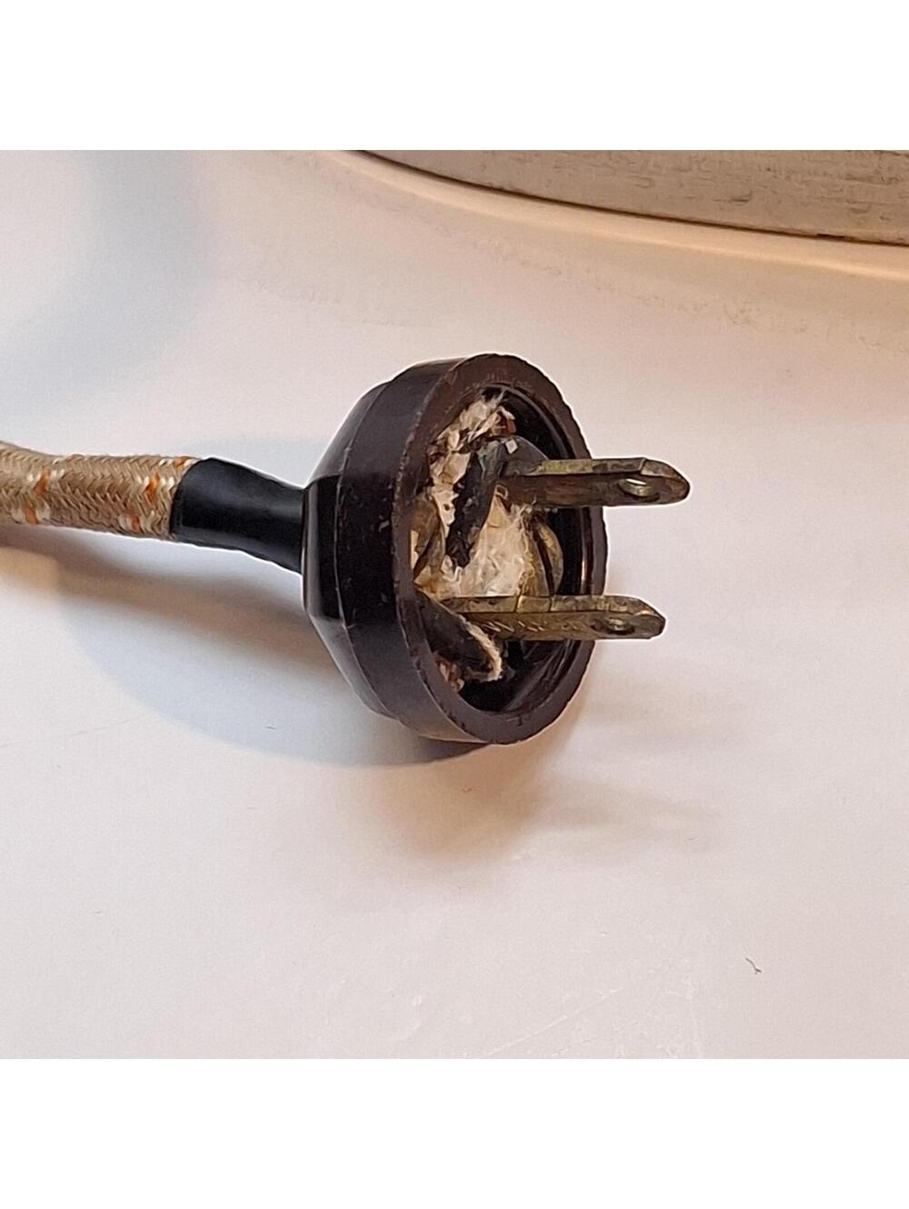 Vintage MCM Industrial Aluminum Pendant Lamp 1940s-1970s Works - Picture 5 of 9